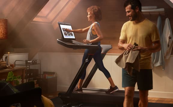 Peloton E-commerce background