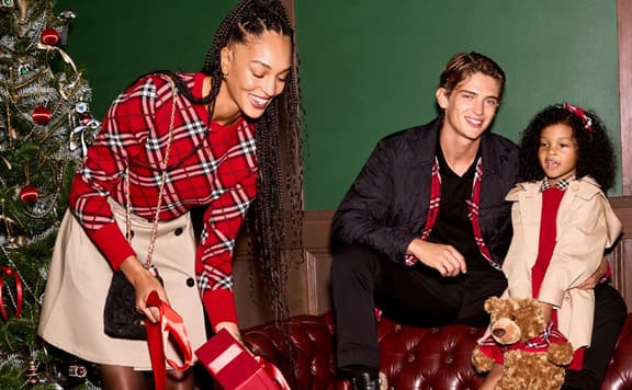 Bloomingdale's background